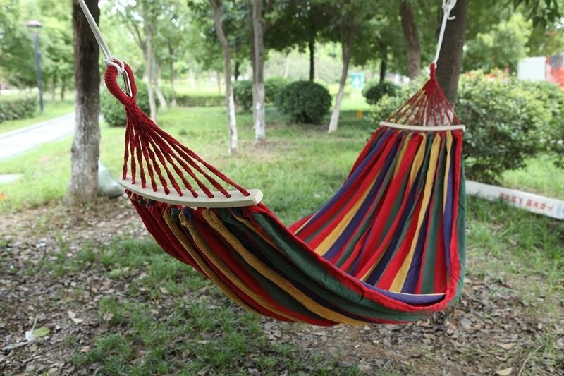 Hamac dublu bumbac cu bara de lemn